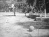 Фото 481. 26 февраля 1979 года. Луэна. Лагерь ЗАПУ Бома. Не разорвавшаяся шариковая бомба в центре нашего лагеря. Фото из архива В.Лебедева.